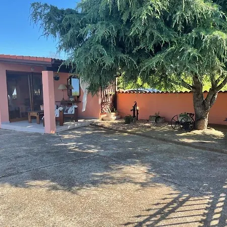 Lovely With Pool And Garden Apartment Medulin